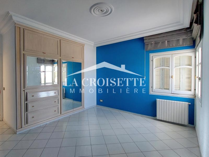 Villa S+4 à Gammarth